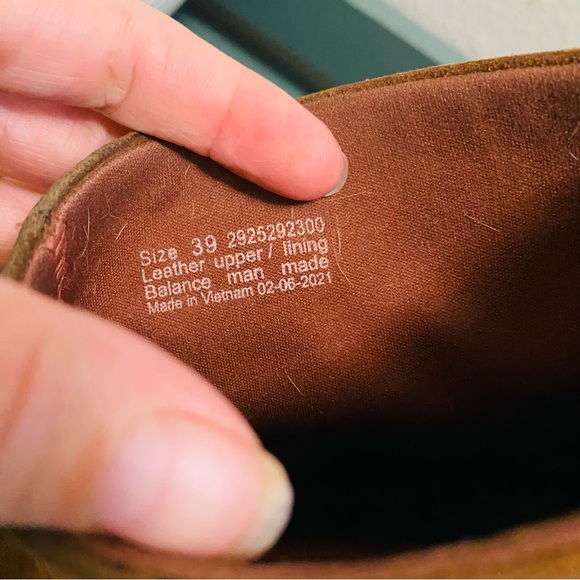 DANSKO Brianne Brown Waterproof Suede Ankle Boots Size 39 - Picture 5 of 6